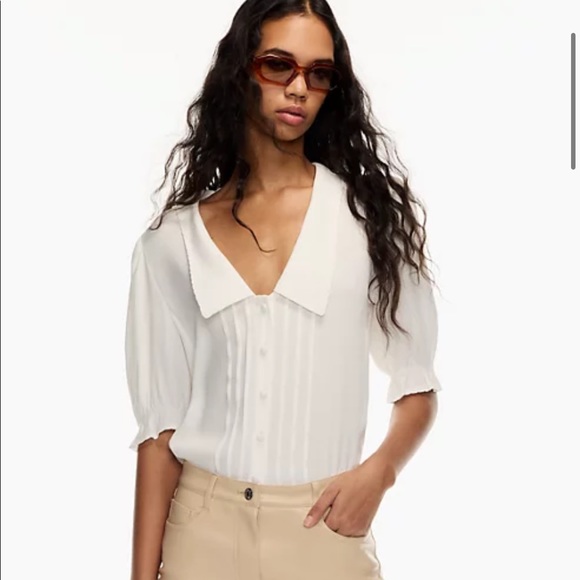 Aritzia Tops - NWT!! Aritzia Wilfred Gulliver Blouse Size 2XS
